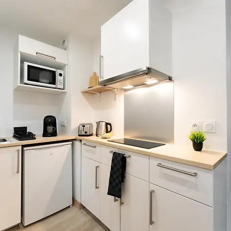 27m² Sur La Cote Pavee Avec Parking Prive 公寓