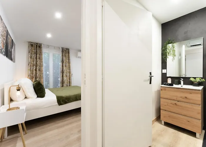 شقة 27m² Sur La Cote Pavee Avec Parking Prive *